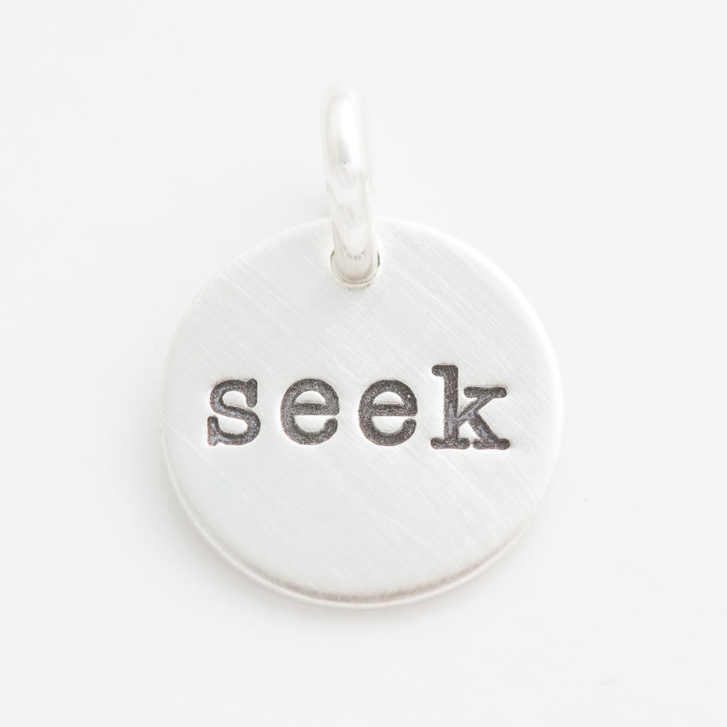 'Seek' Charm